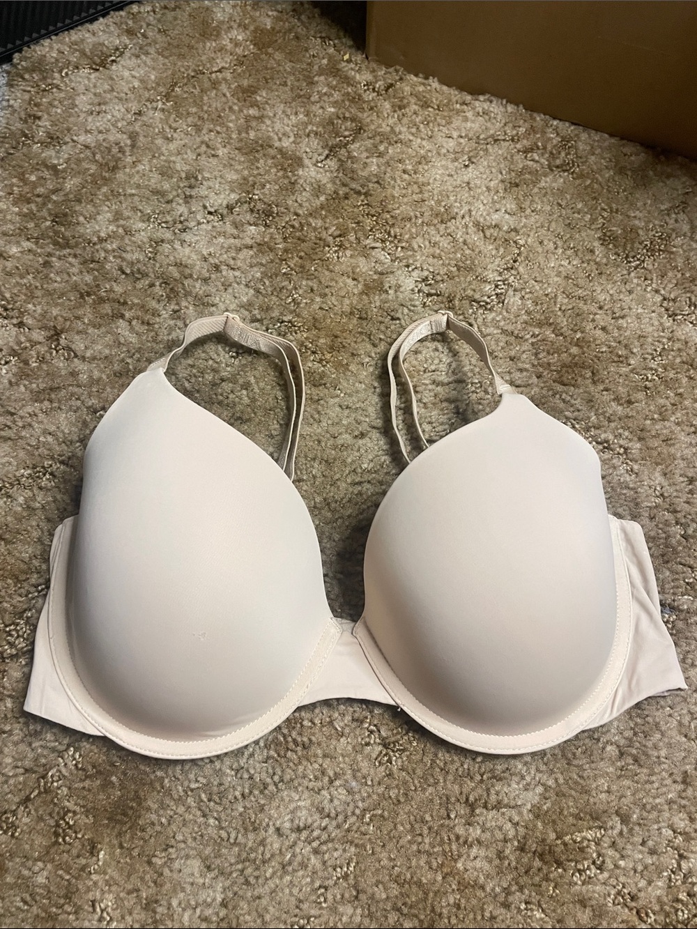 Victoria’s Secret T Shirt Lightly Lined Bra Size 36D